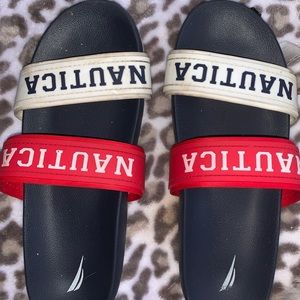 Nautica slides